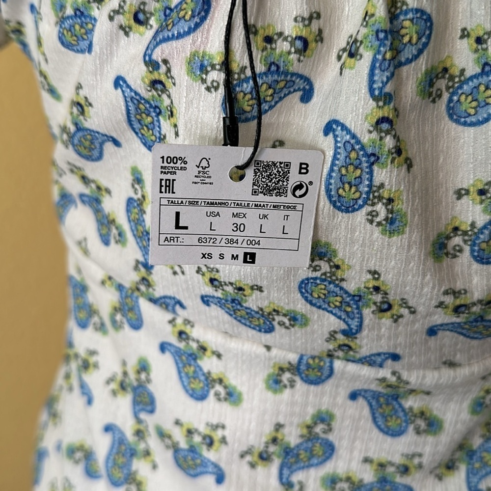 NWT Stradivarius blue paisley on off white mini babydoll dress Size L - Picture 5 of 10